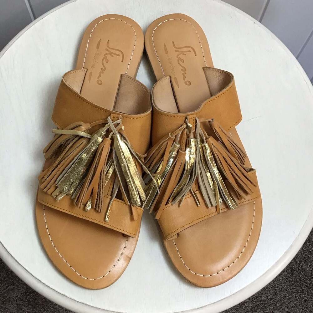 Skemo Bohéme Leather Tassel Slide Sandals Size 9 Tan Gold Boho Summer Chic